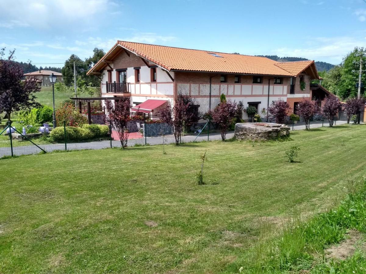 H&Ap Rural Merrutxu Ibarrangelu Exterior photo
